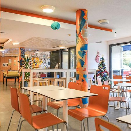Ibis Budget Toulouse Aeroport Blagnac Exterior foto
